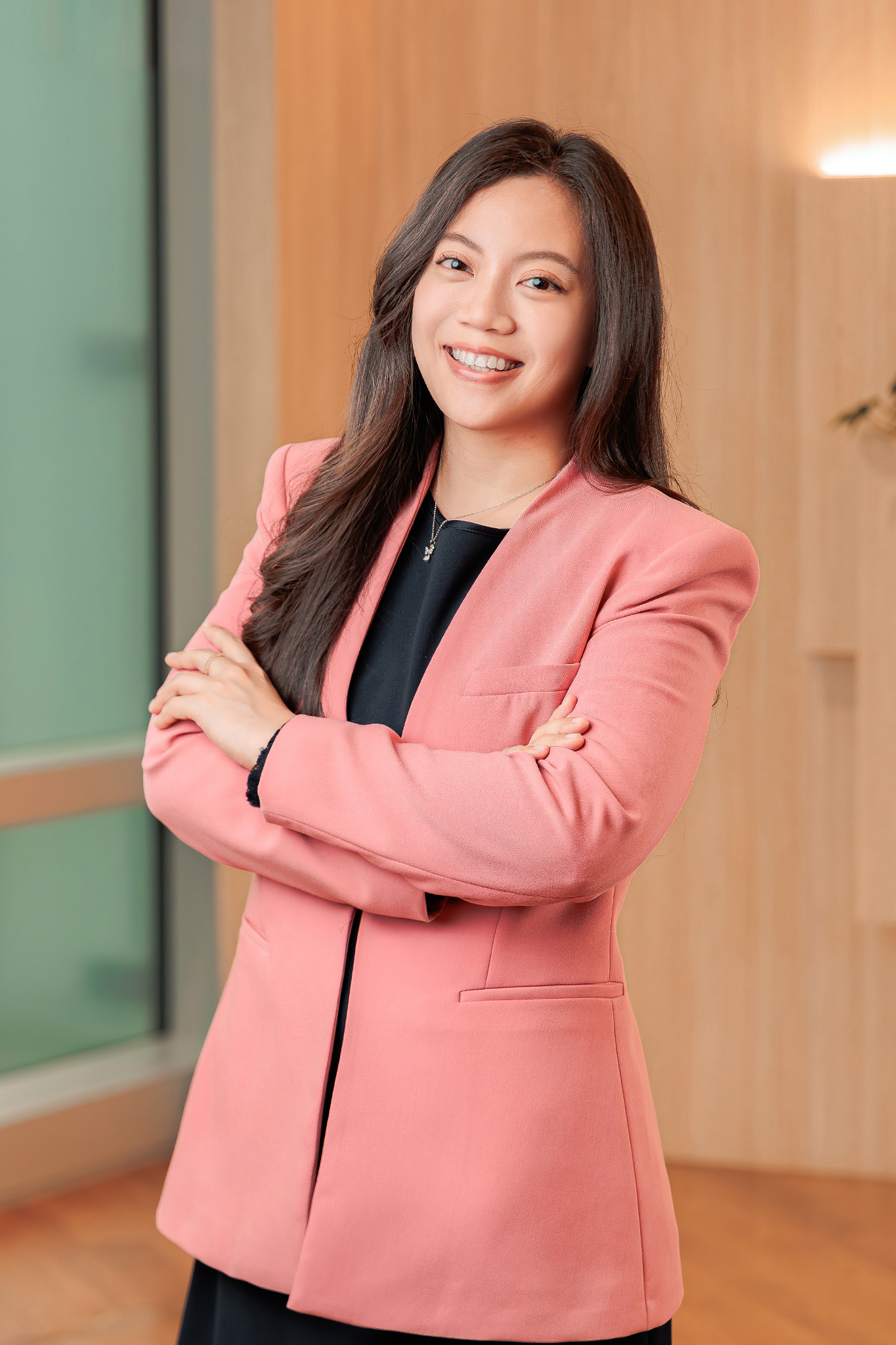 黃海寧 Helen Hai-ning Huang